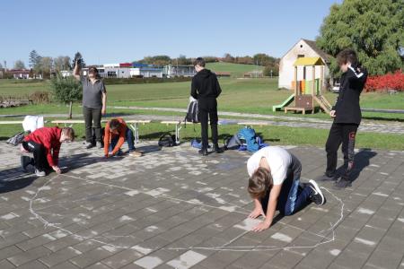 Opazovanje delnega Sončevega mrka v Šalovcih 8